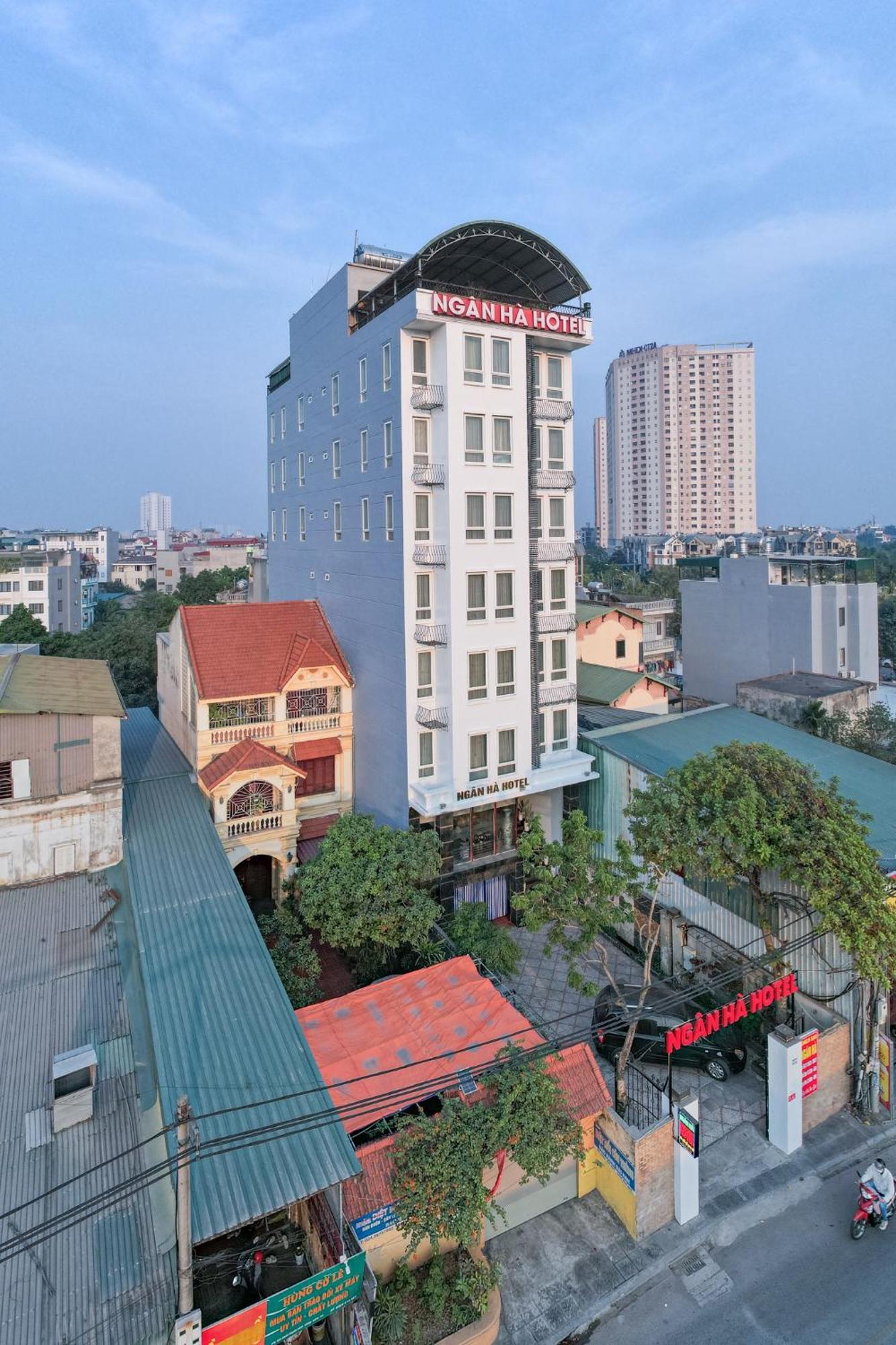 Ngan Ha Hotel Long Bien ハノイ市 エクステリア 写真