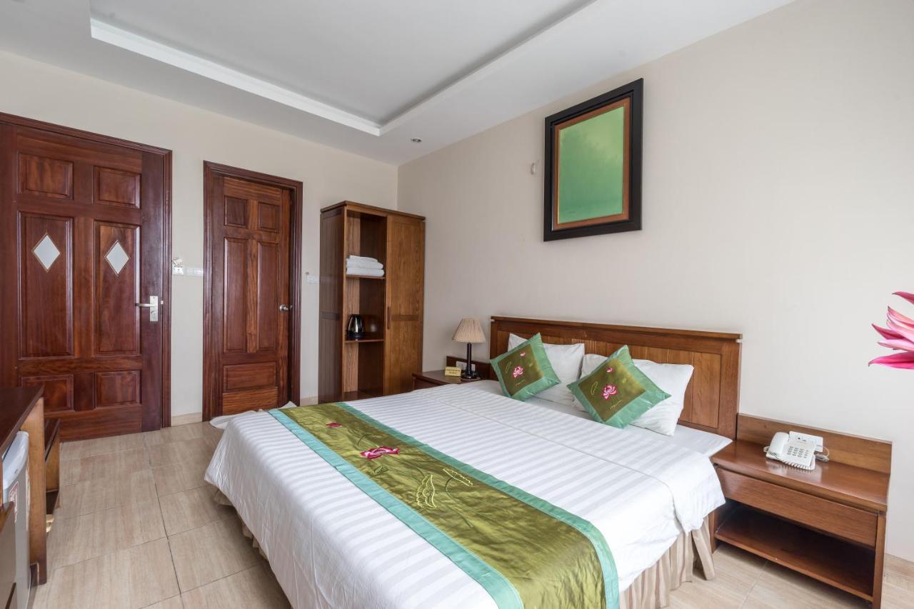 Ngan Ha Hotel Long Bien ハノイ市 エクステリア 写真